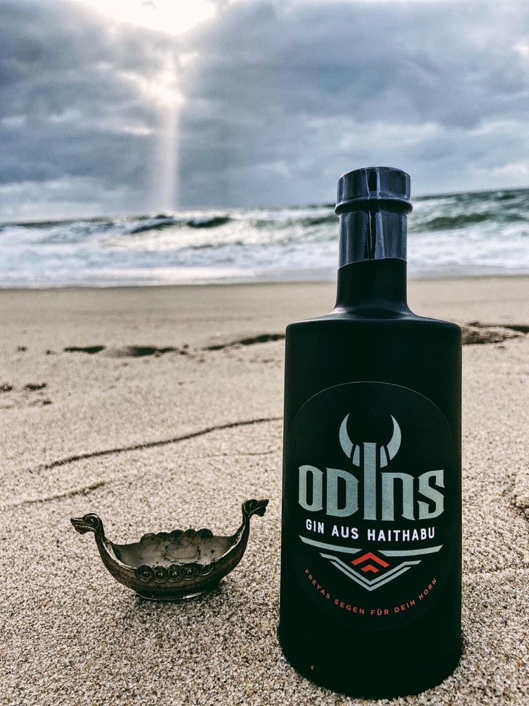 E Hetzel Lieferant Odins Gin