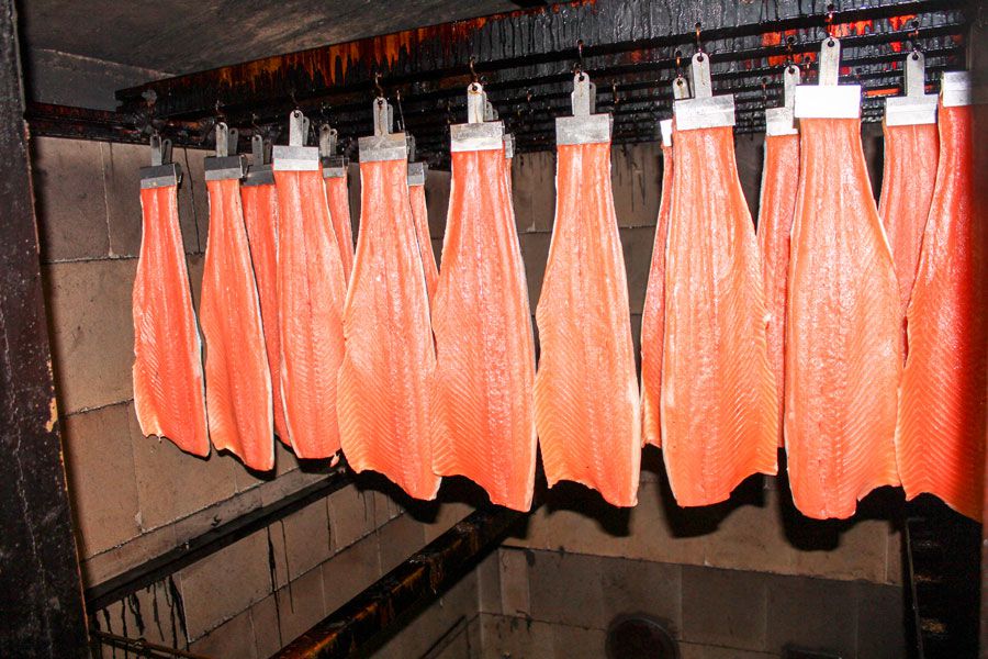 E Hetzel Lieferant Räucherhütte