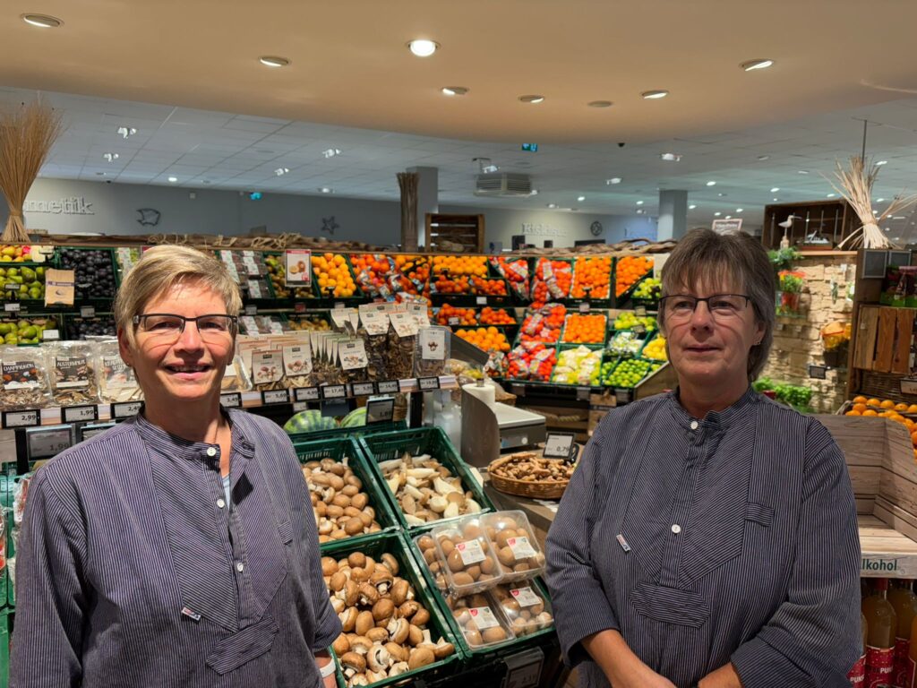 E Hetzel Frau Rohlf und Frau Riebeling