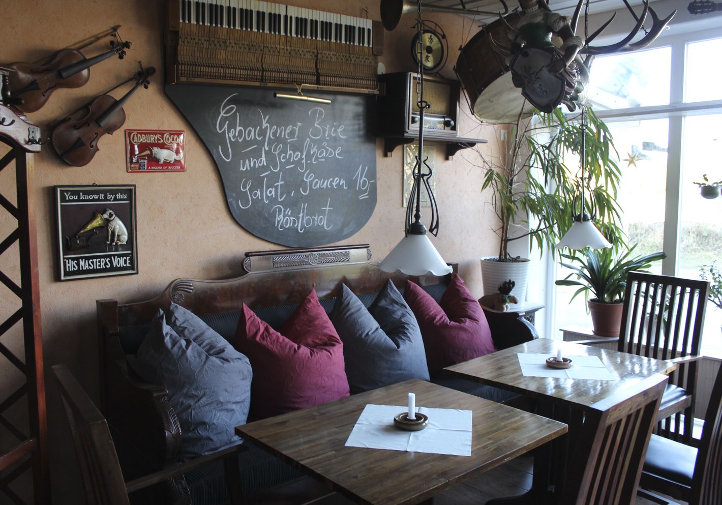 E Hetzel Liferant epinard_sossen_restaurant_kissen