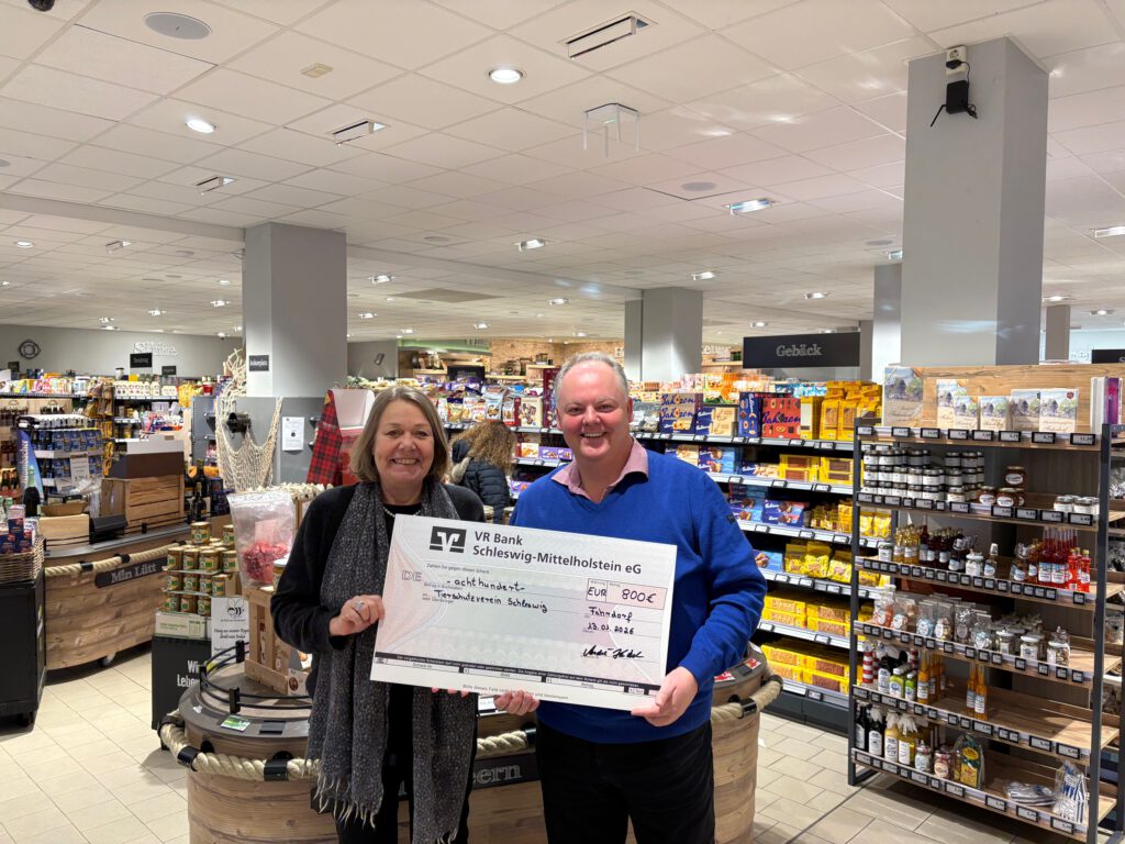 EDEKA Hetzel Pfandbonspenden_Tierheim Schleswig