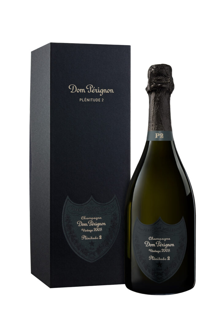E Hetzel Lieferant Dom Perignon packshot-CHDPP2BW08_DP001S001_BBG_075-v1200-CN-WH